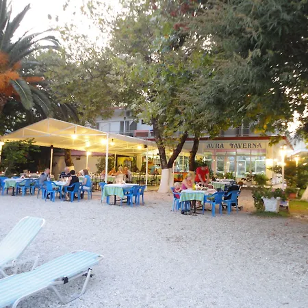 Avra Hotel 3*