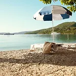 Avra Nydri (Lefkada)