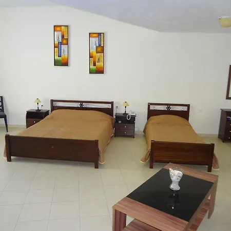 Hotell Avra Nidhrion