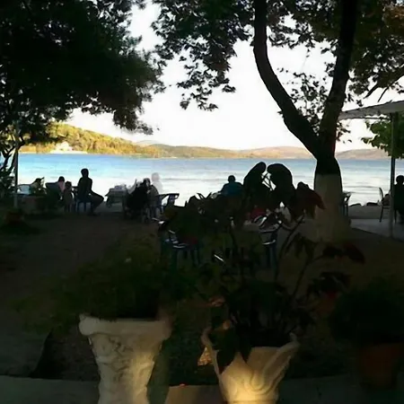 Hotell Avra Nidhrion